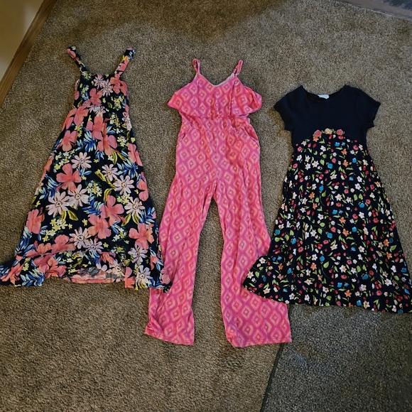 Girls dress bundle lot - Picture 1 of 6